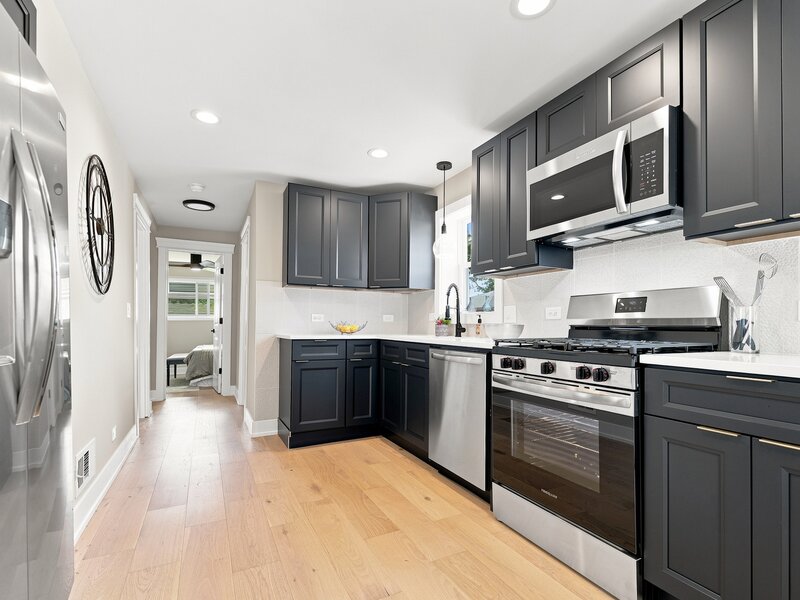 9314 S Colfax Avenue Chicago IL 60617