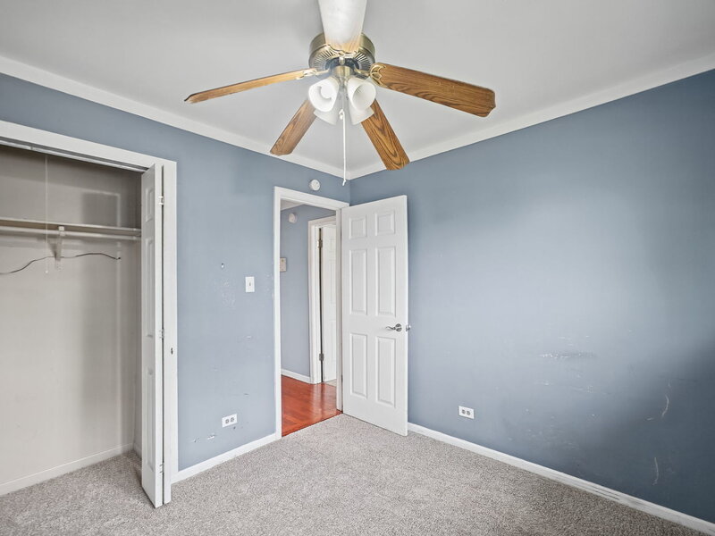 4121 Indian Hill Drive Country Club Hills IL 60478