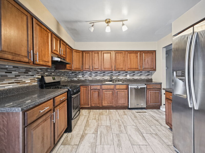 4121 Indian Hill Drive Country Club Hills IL 60478