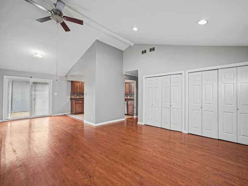 4121 Indian Hill Drive Country Club Hills IL 60478