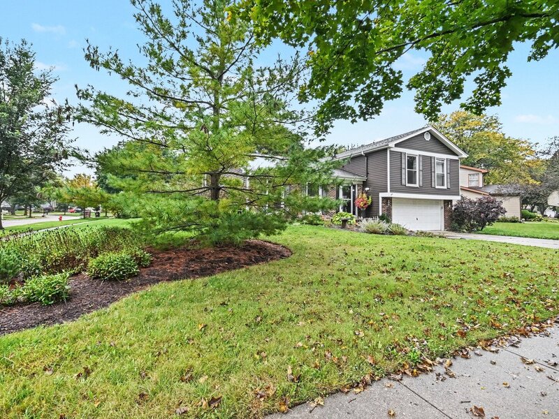 1021 Colony Drive Crystal Lake IL 60014