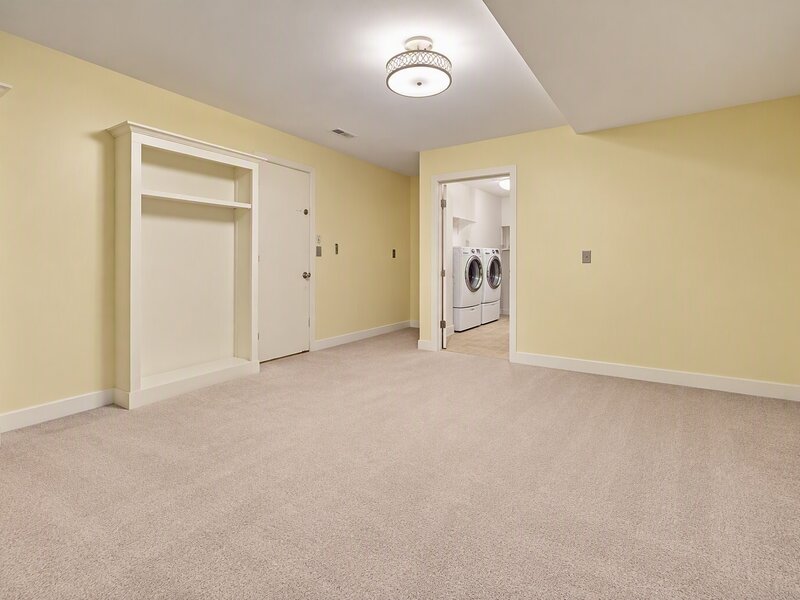 1021 Colony Drive Crystal Lake IL 60014