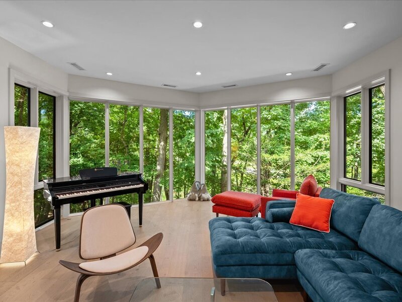 89 Cary Avenue Highland Park IL 60035