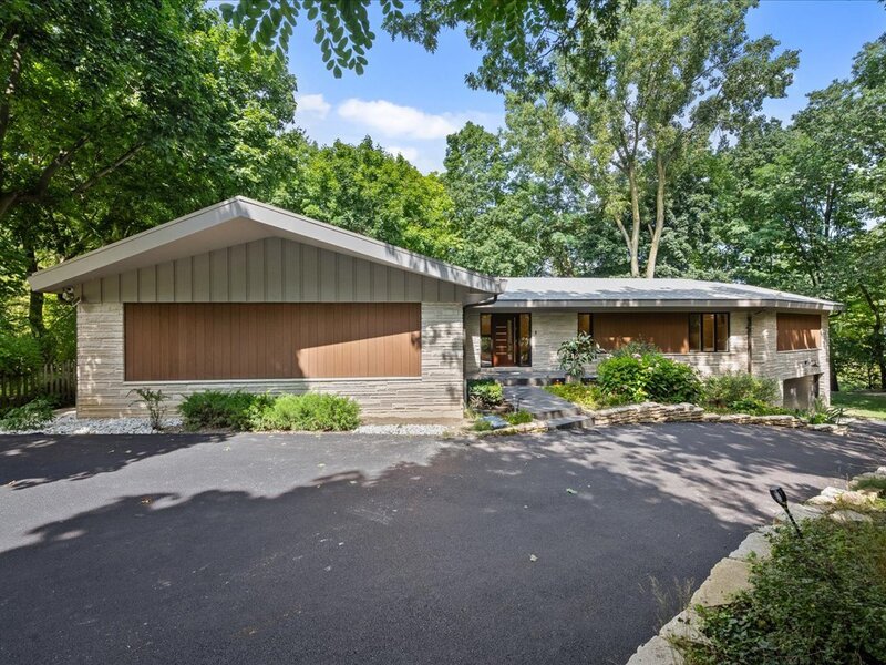 89 Cary Avenue Highland Park IL 60035