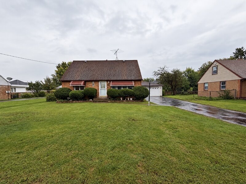 8225 Rutherford Avenue Burbank IL 60459