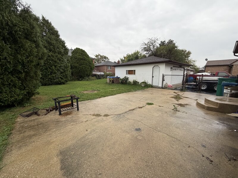 8225 Rutherford Avenue Burbank IL 60459