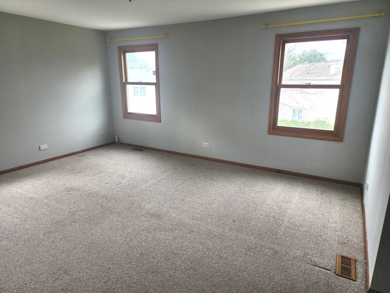 12 Mill Pond Drive Glendale Heights IL 60139