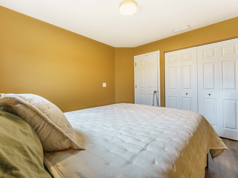 1011 Sommerset Court Elgin IL 60120