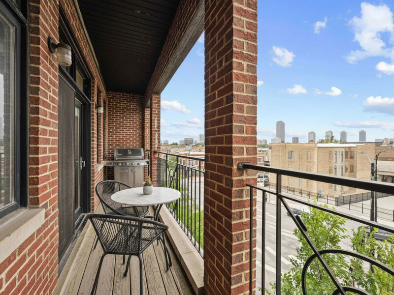 3414 N Sheffield Avenue Chicago IL 60657