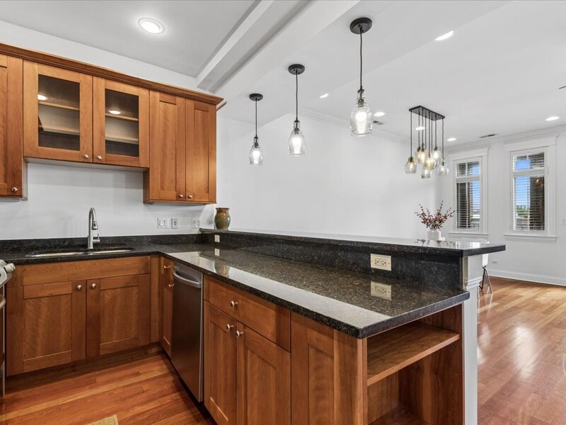 3414 N Sheffield Avenue Chicago IL 60657