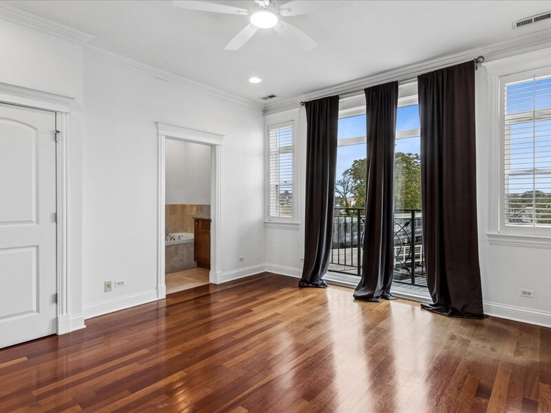 3414 N Sheffield Avenue Chicago IL 60657