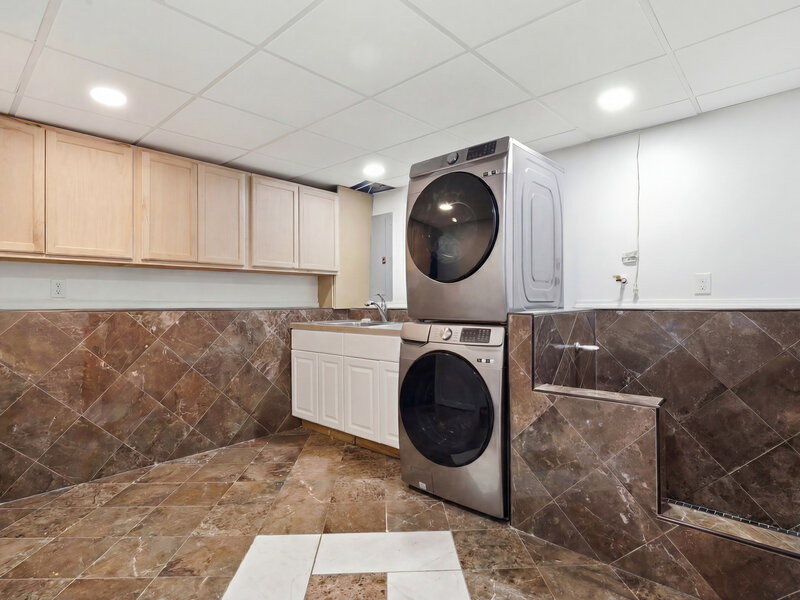 13080 W 28th Street Zion IL 60099