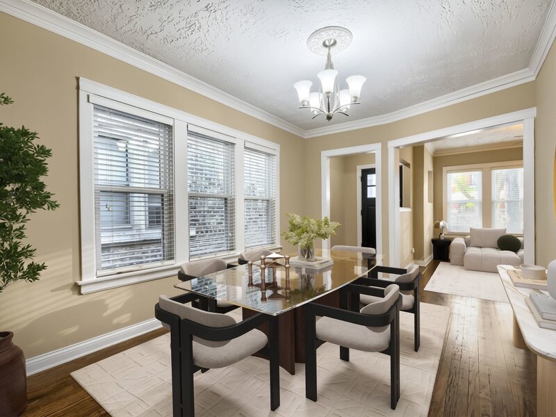 2135 N Kilbourn Avenue Chicago IL 60639