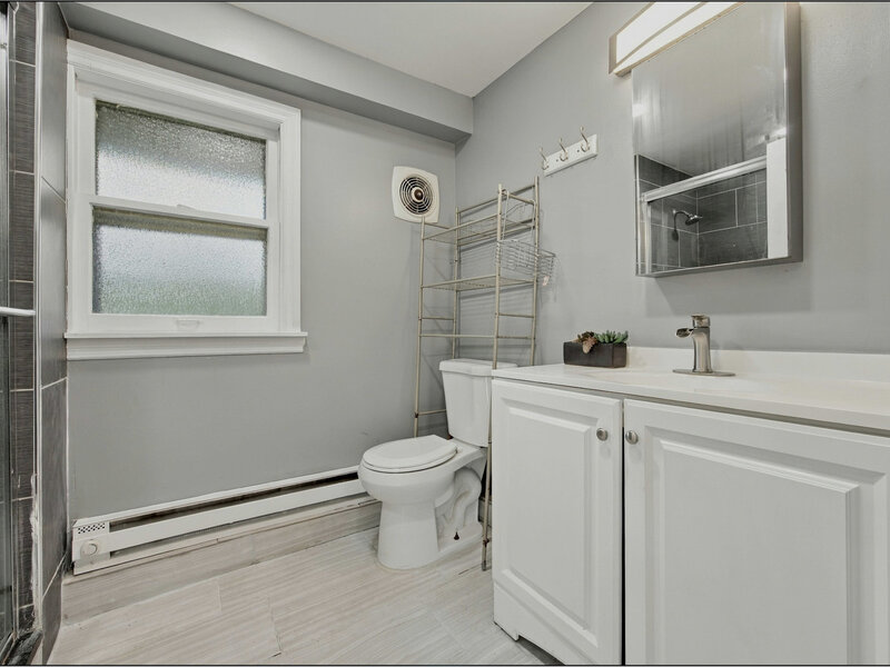 37 S Hickory Avenue Fox Lake IL 60020