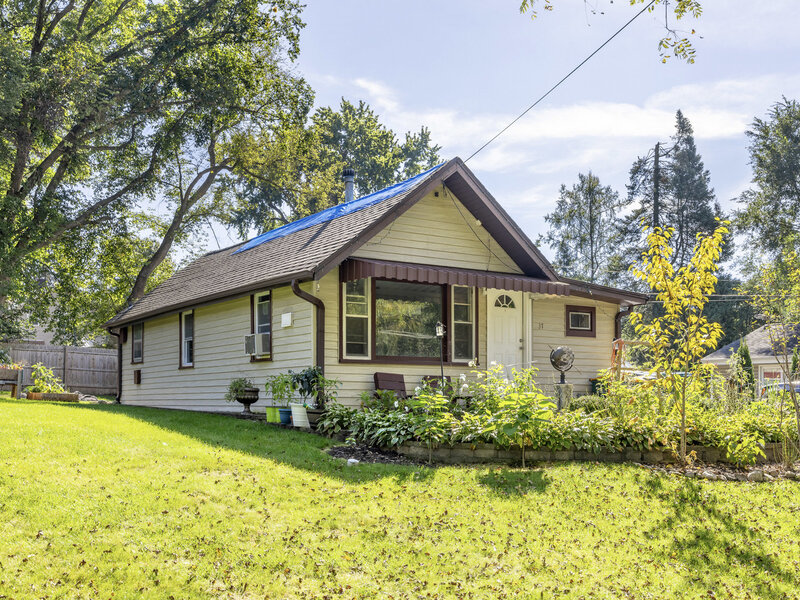 37 S Hickory Avenue Fox Lake IL 60020