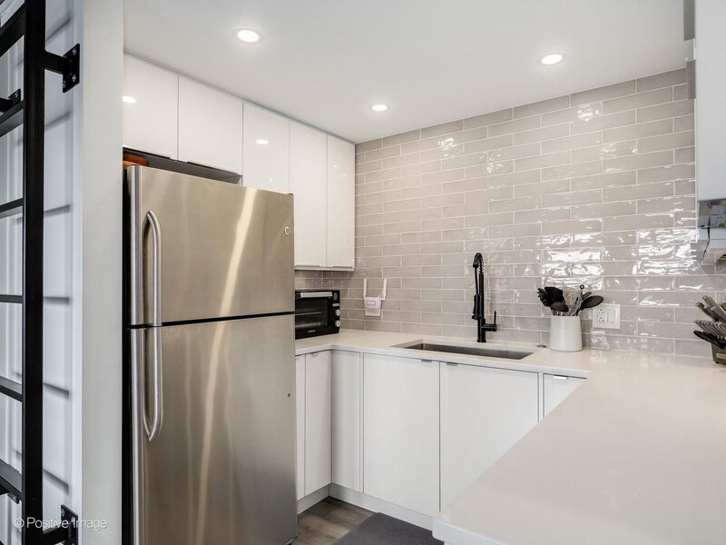 3150 N Sheffield Avenue Chicago IL 60657