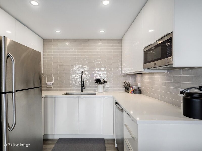 3150 N Sheffield Avenue Chicago IL 60657
