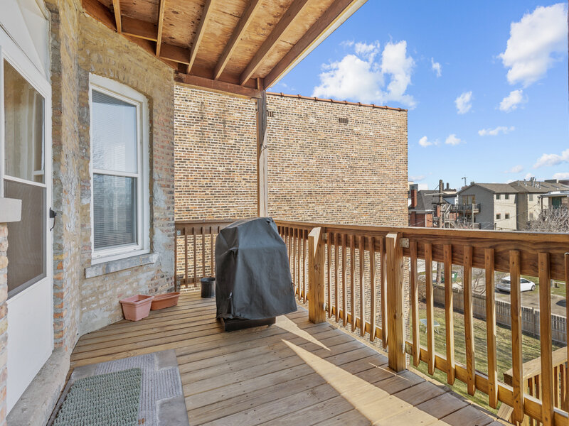 6231 S Woodlawn Avenue Chicago IL 60637