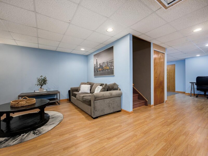 13866 Steeples Road Lemont IL 60439