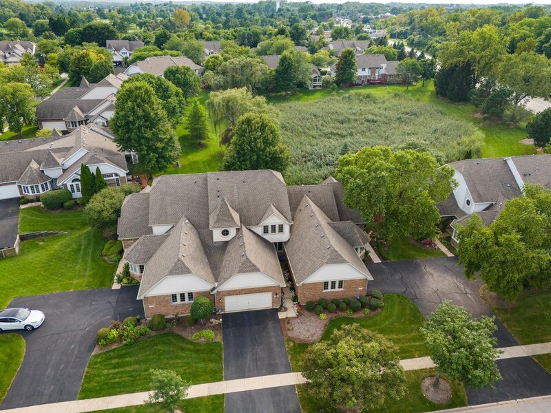 13866 Steeples Road Lemont IL 60439