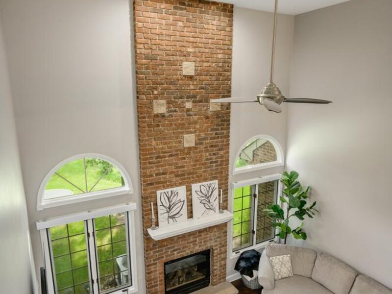 13866 Steeples Road Lemont IL 60439