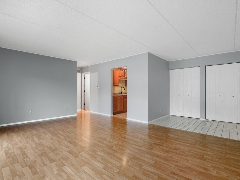 1133 Royal St George Drive Naperville IL 60563