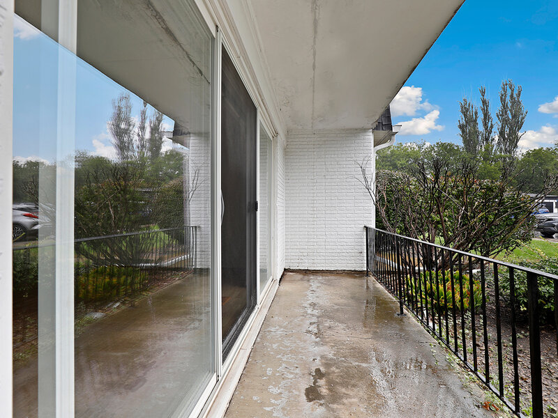 1133 Royal St George Drive Naperville IL 60563