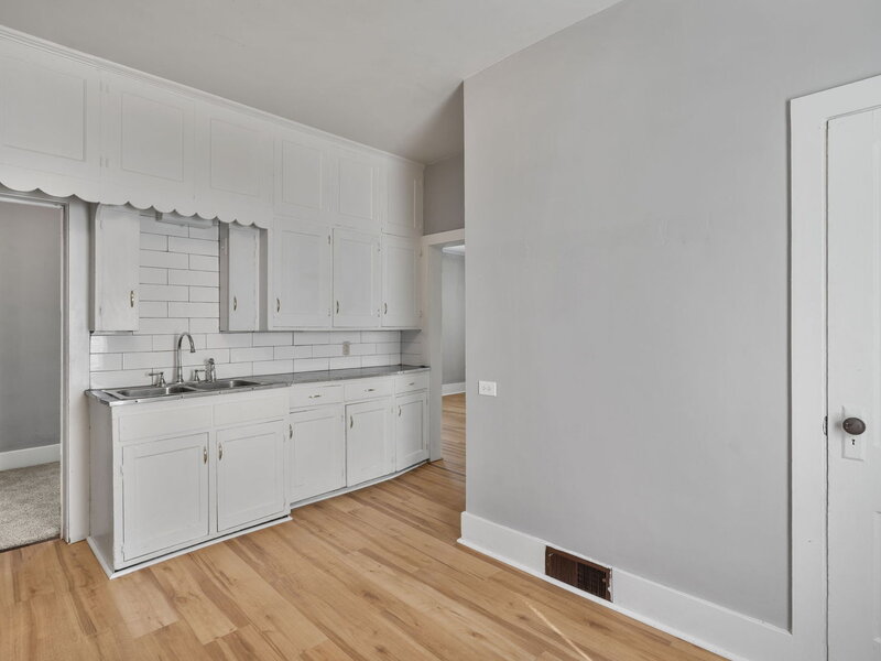 417 37th Street Moline IL 61265
