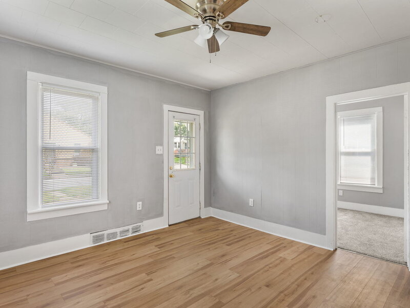 417 37th Street Moline IL 61265