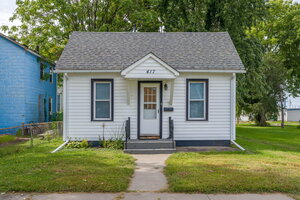 Photo of 417 37th Street Moline IL 61265