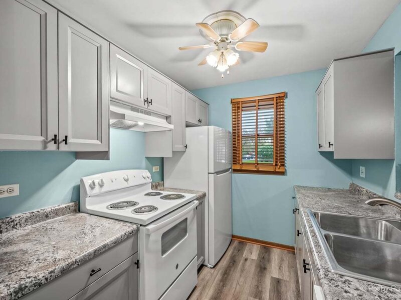 1372 Cunat Court Lake In The Hills IL 60156