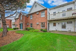 Photo of 1372 Cunat Court Lake In The Hills IL 60156 Unit 1D