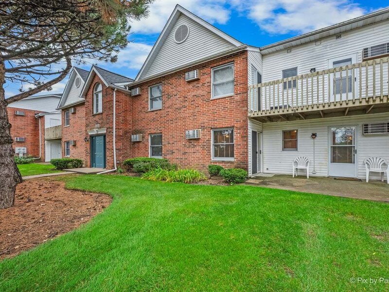 1372 Cunat Court Lake In The Hills IL 60156