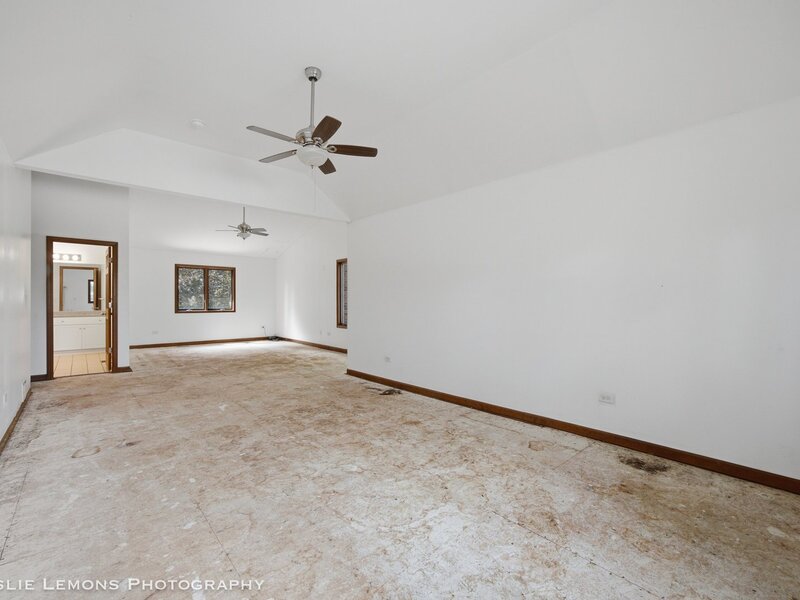 745 Jamestowne Court Sleepy Hollow IL 60118
