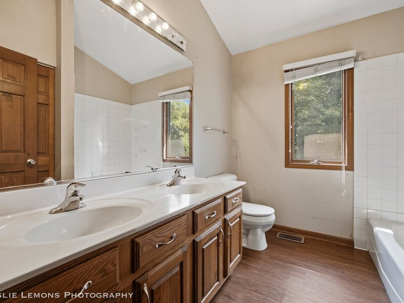 745 Jamestowne Court Sleepy Hollow IL 60118