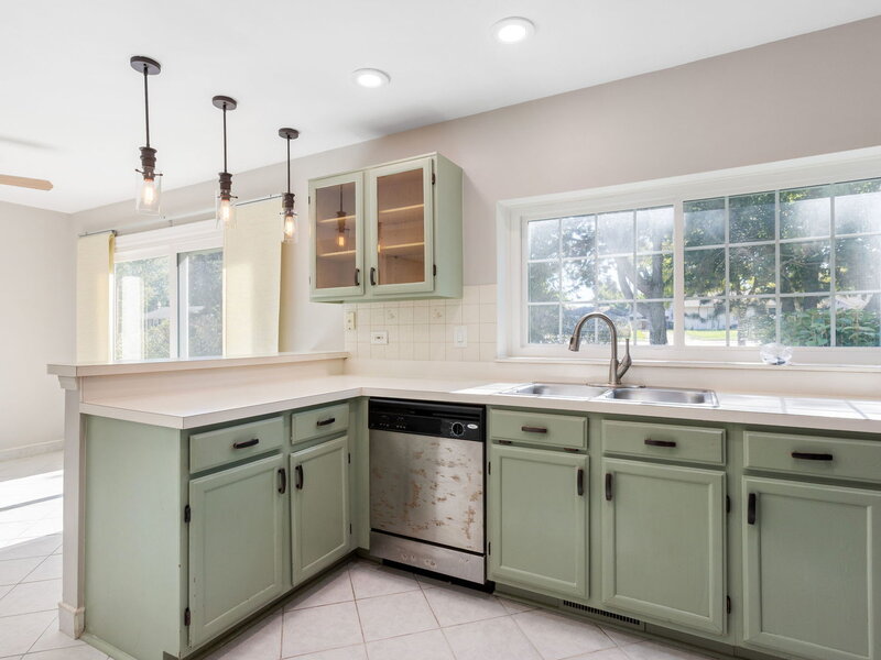 5 Marion Lane Streamwood IL 60107