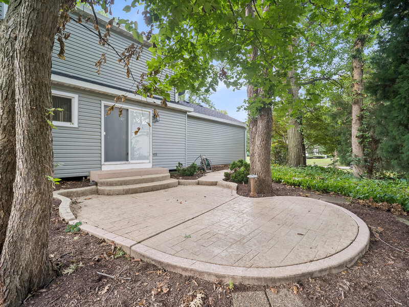 726 Dorchester Drive Bolingbrook IL 60440