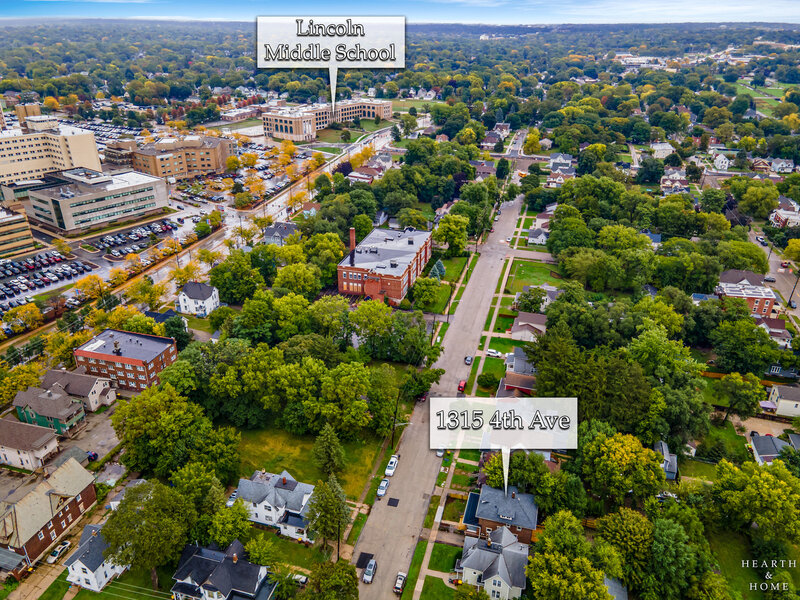 1315 4th Avenue Rockford IL 61104