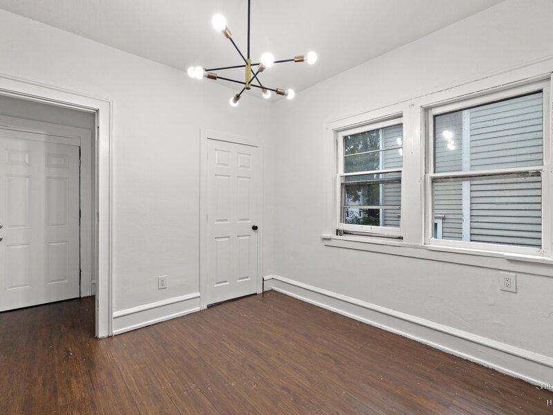 1315 4th Avenue Rockford IL 61104