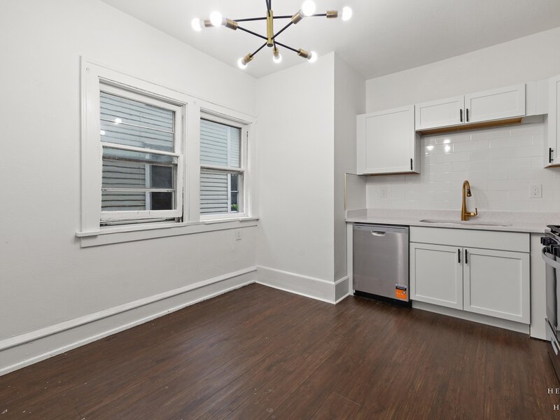1315 4th Avenue Rockford IL 61104