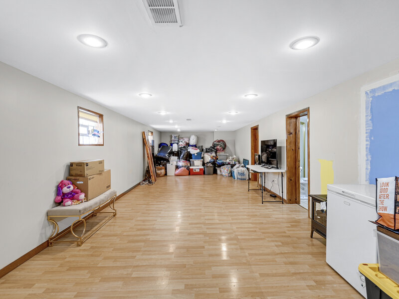 380 Bensley Avenue Calumet City IL 60409