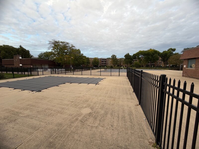 950 E Wilmette Road Palatine IL 60074