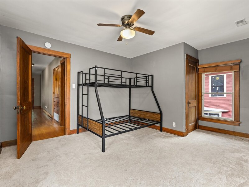 310 E Jefferson Street Morris IL 60450