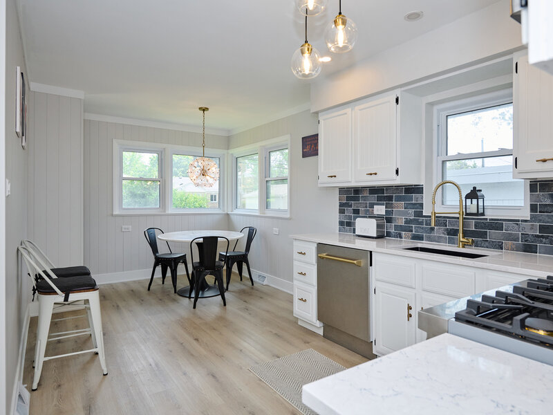 4555 Cleveland Street Skokie IL 60076