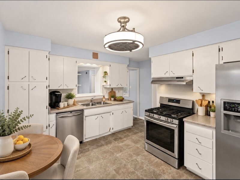 602 N Drury Lane Arlington Heights IL 60004