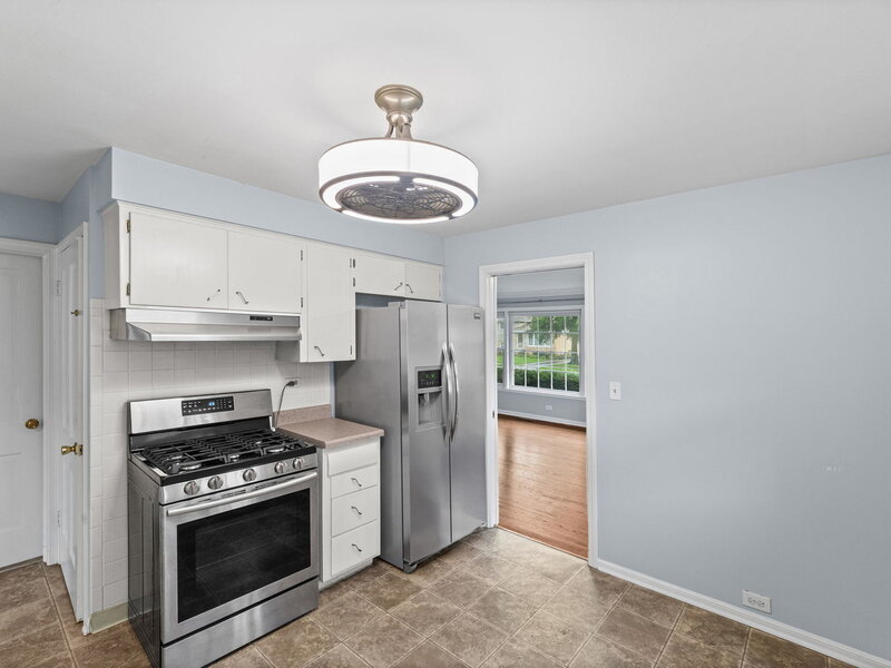 602 N Drury Lane Arlington Heights IL 60004