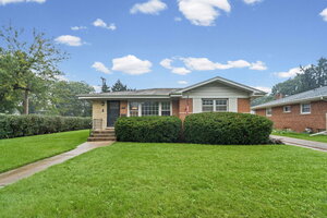 Photo of 602 N Drury Lane Arlington Heights IL 60004