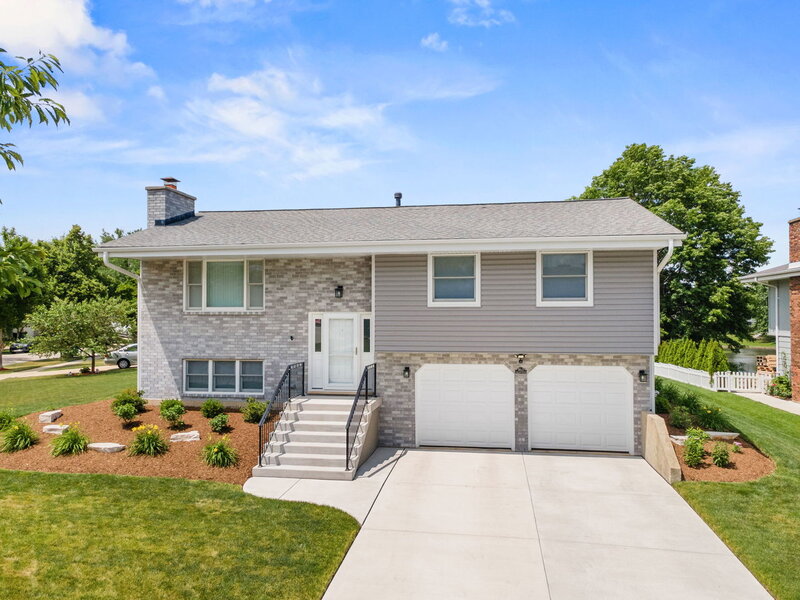 163 Bourne Lane Bloomingdale IL 60108