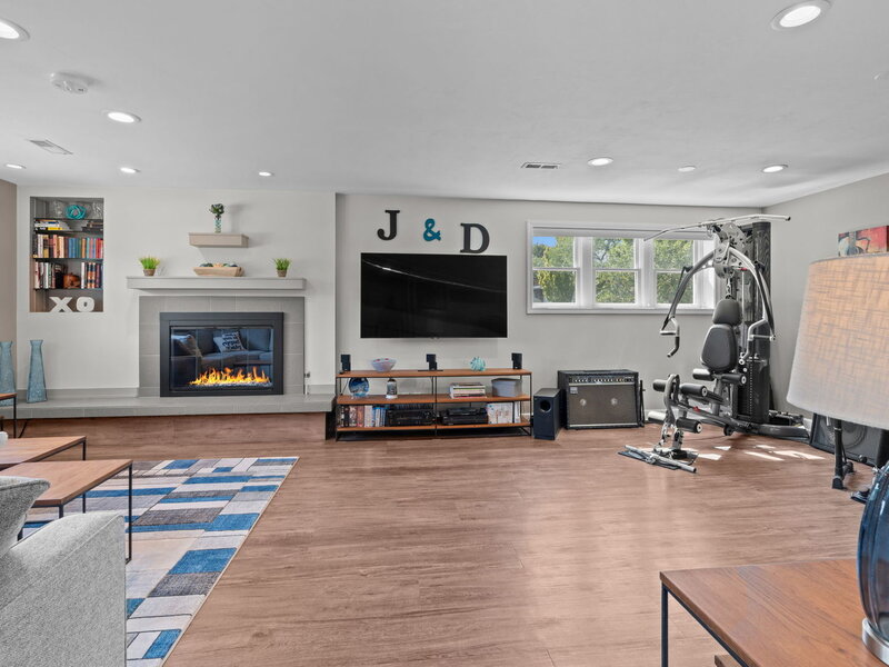 163 Bourne Lane Bloomingdale IL 60108