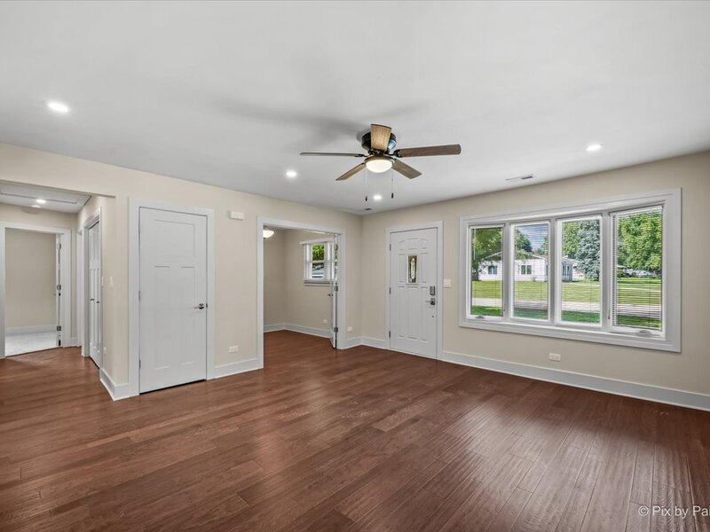 11611 Douglas Avenue Huntley IL 60142